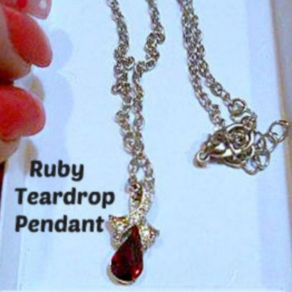 Vintage Ruby & White Crystal Gemstone Teardrop Shaped Pendant - Picture 5 of 5